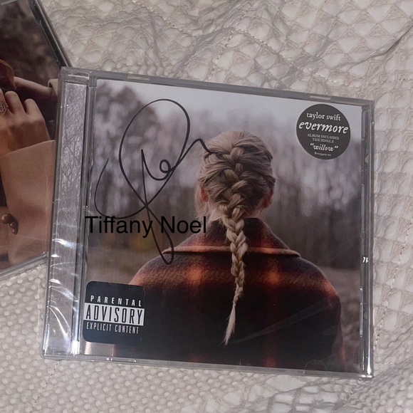 Taylor Swift Sealed Signed Evermore - Picture 2 of 6